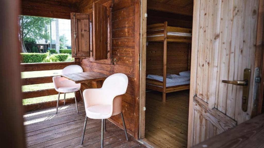 Camping Divoka Voda 브라티슬라바 외부 사진